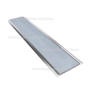 10 mm stair nosing