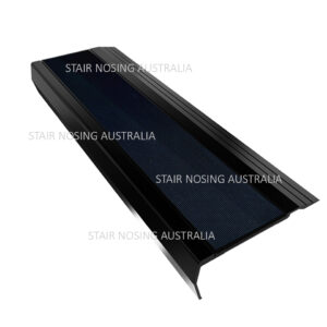 WIDE STAIR NOSING BLACK